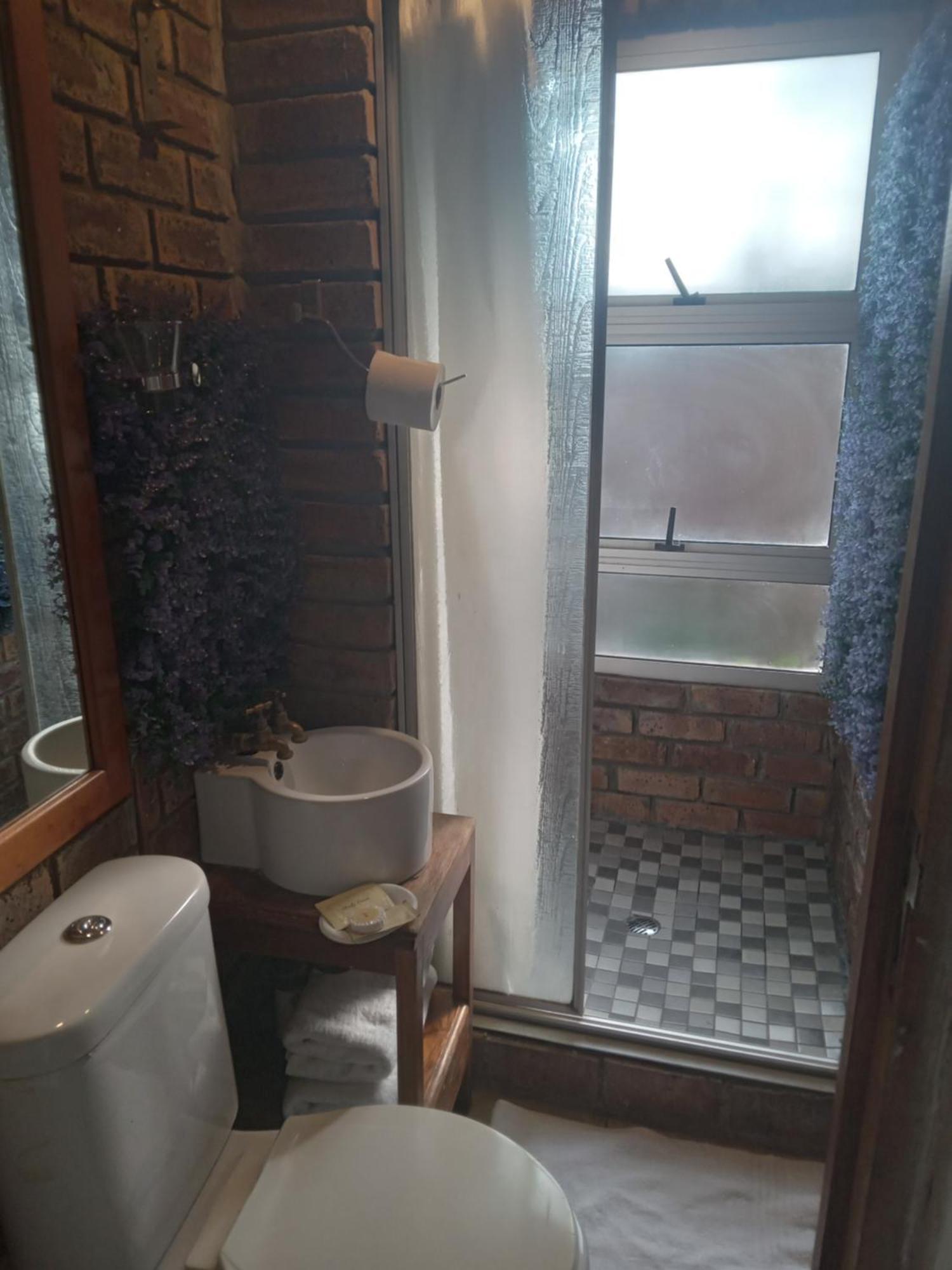 Emerald Guest House Springs 외부 사진